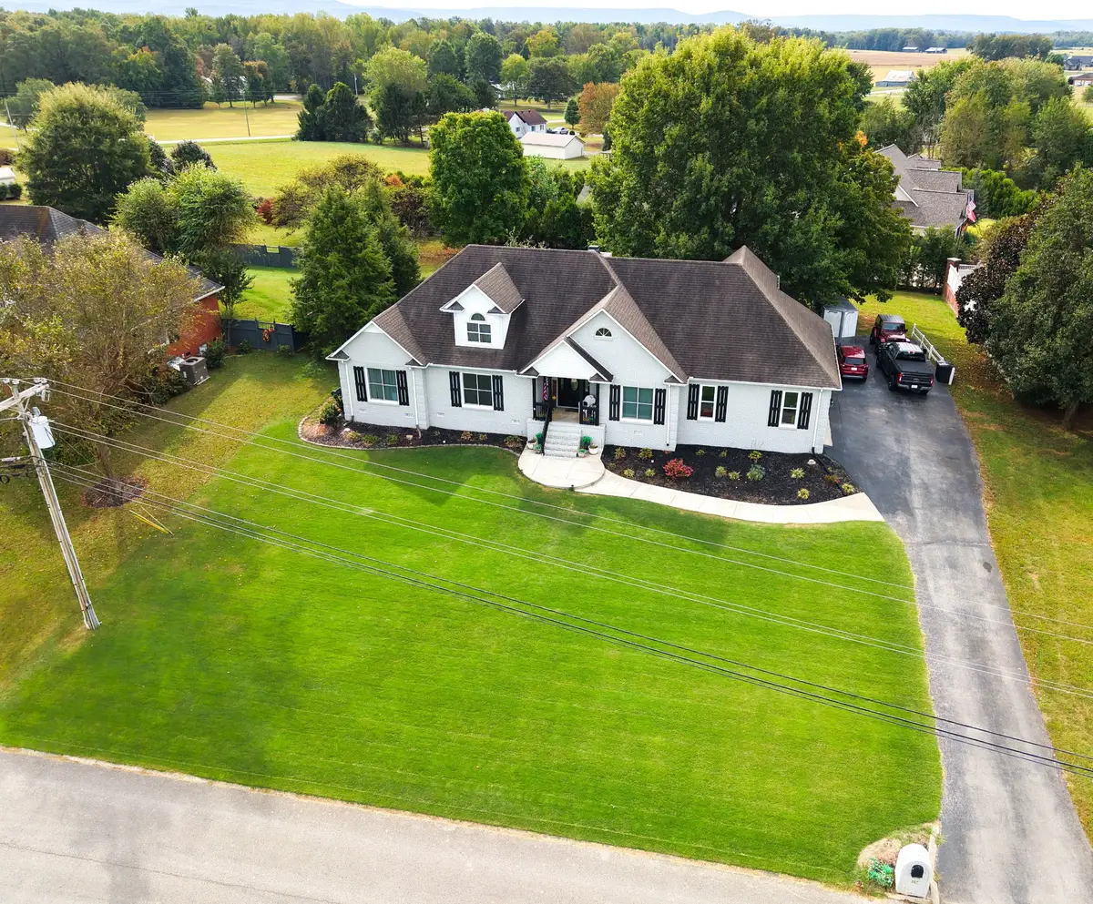 187 Beckridge Rd, McMinnville, TN 37110 - #1