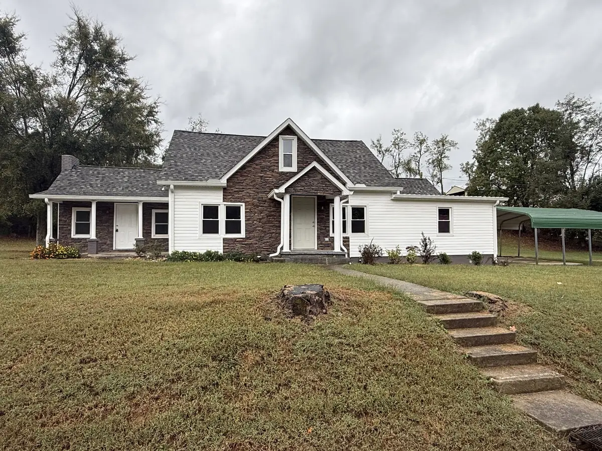 1320 Old Highway 31 E, Westmoreland, TN 37186 - #1