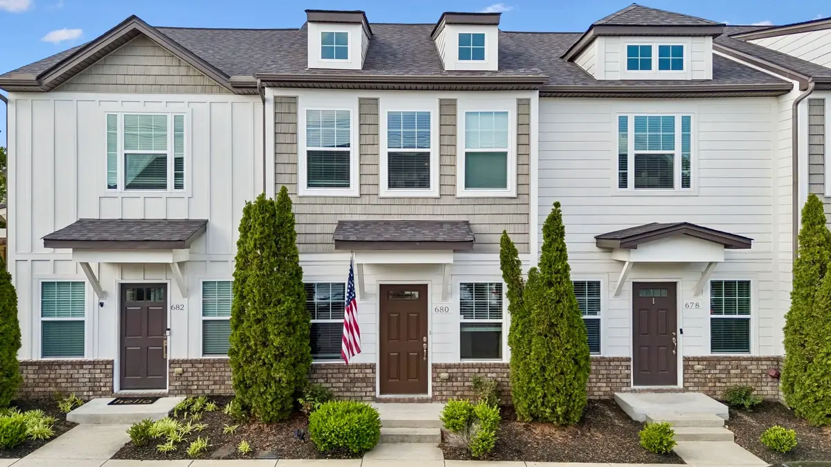 680 Bristol Creek Dr, Nashville, TN 37221 - #1