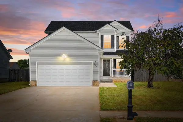 535 Fox Trot Dr, Clarksville, TN 37042