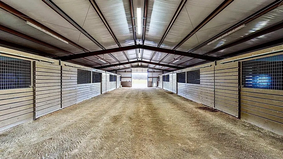 2550 Fairfield Pike, Shelbyville, TN 37160 - #2