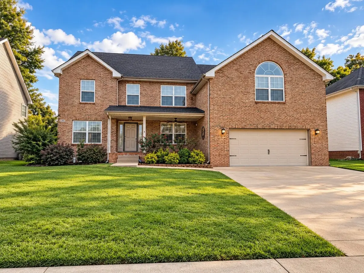 3205 Timberdale Dr, Clarksville, TN 37042 - #1