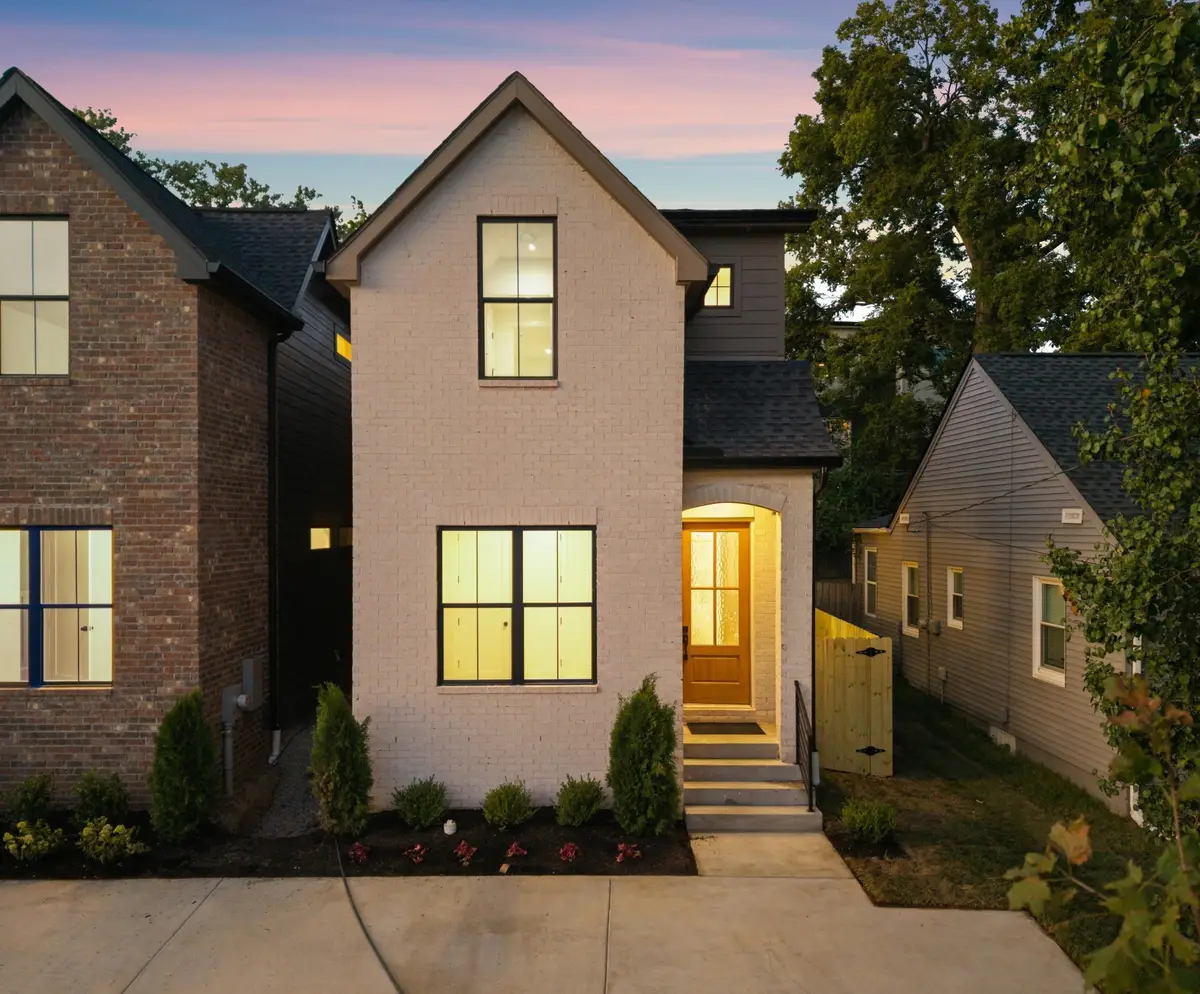 1015B Dozier Pl, Nashville, TN 37216 - #1