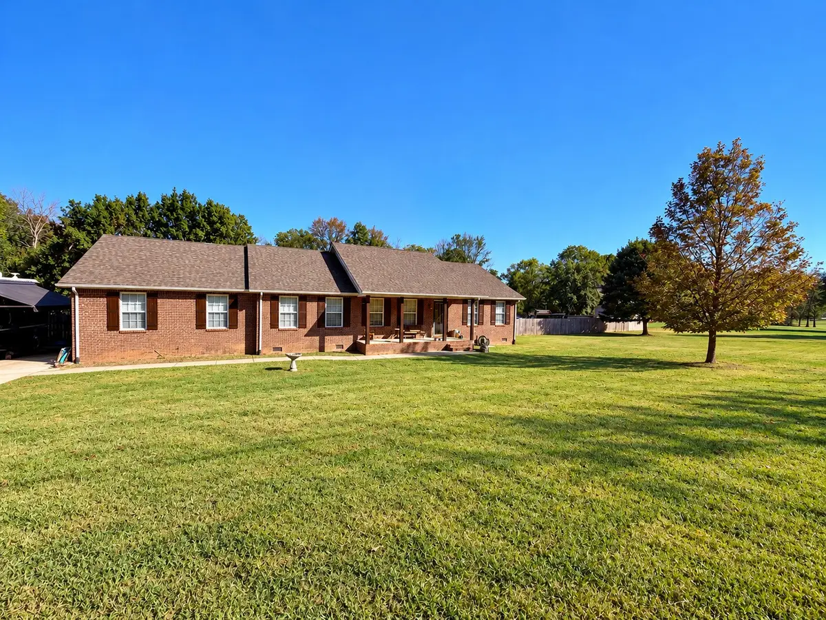 1030 Roger Reese Rd, Gallatin, TN 37066 - #1