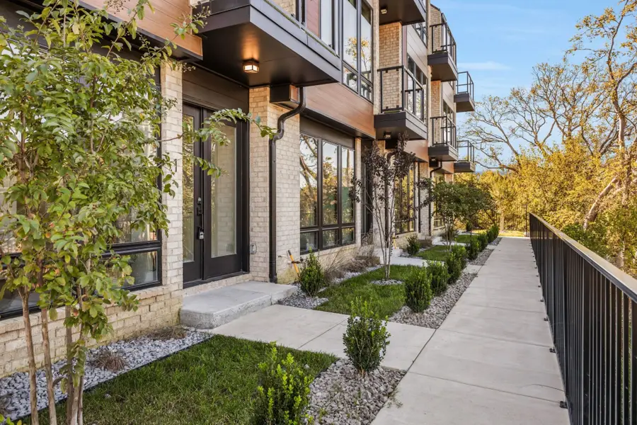 106 Grizzard Ave #7, Nashville, TN 37207 - #2