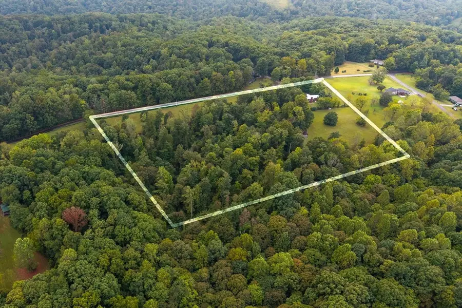 1125 Timber Ridge Road, Charlotte, TN 37036 - #2