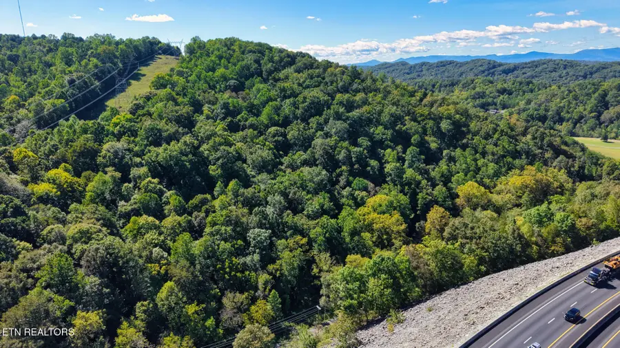 3 Conner Rd, Powell, TN 37849 - #3