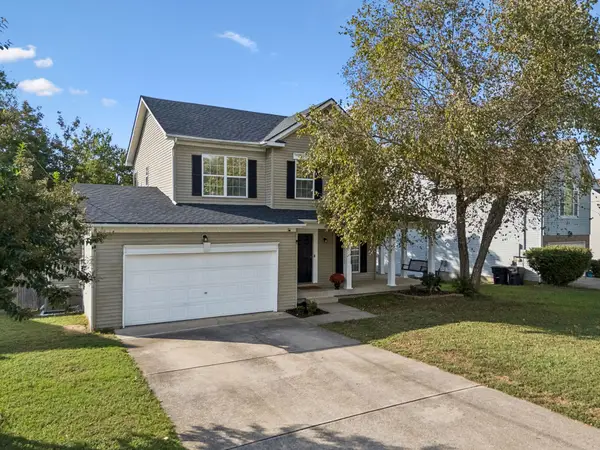 122 Waters Edge Ln, Hendersonville, TN 37075