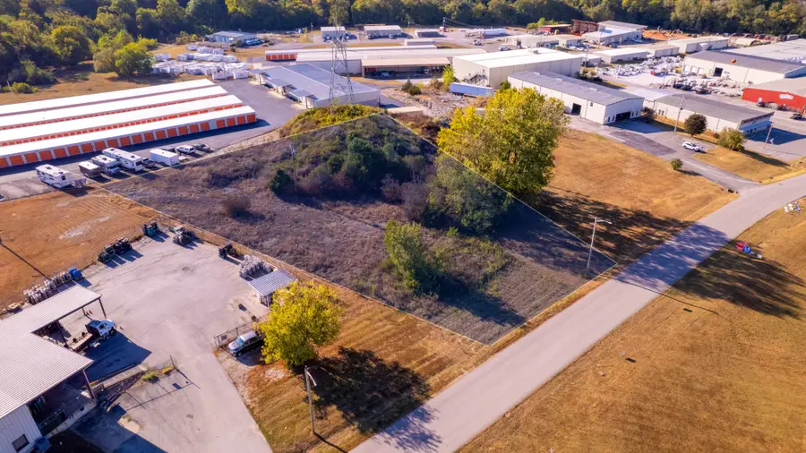 0 Tradewind Dr, Columbia, TN 38401 - #2