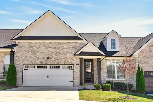 160 Lightberry Ln, Hendersonville, TN 37075