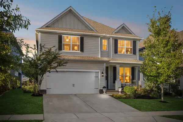 109 Foxhall Dr, Spring Hill, TN 37174