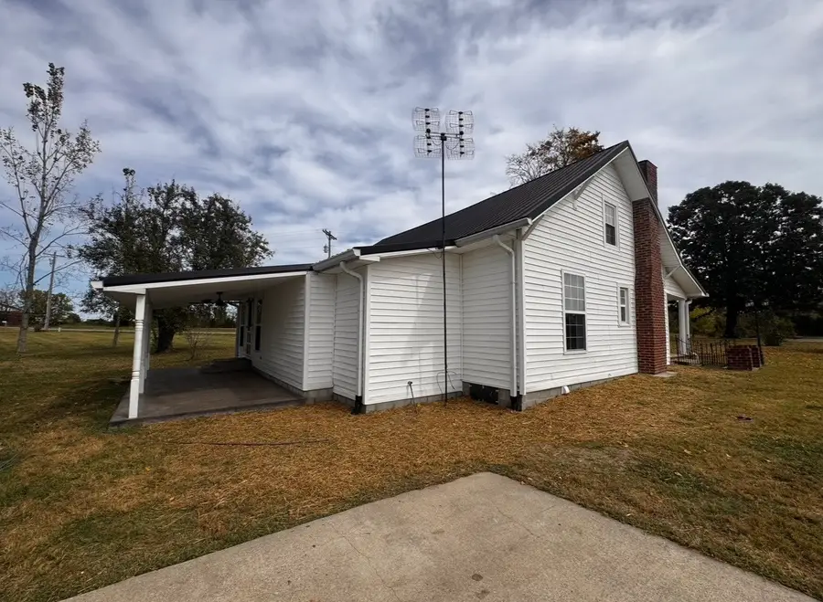 1100 Harve Brown Rd, Bethpage, TN 37022 - #3