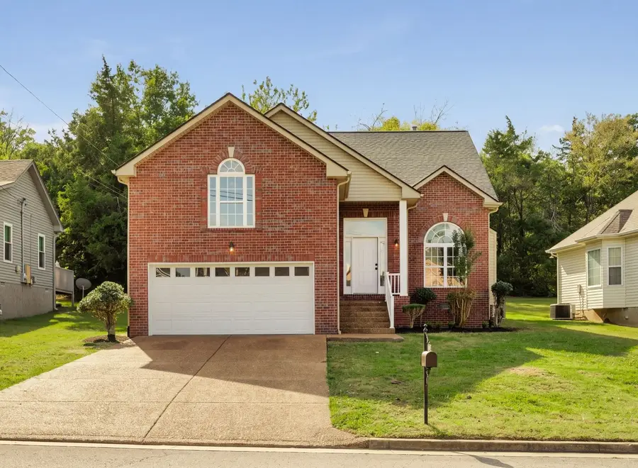 2820 Stokers Ln N, Nashville, TN 37207 - #2