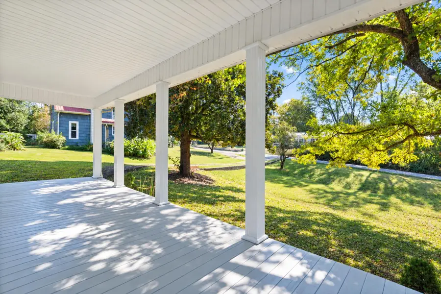 116 W Swan St, Centerville, TN 37033 - #2