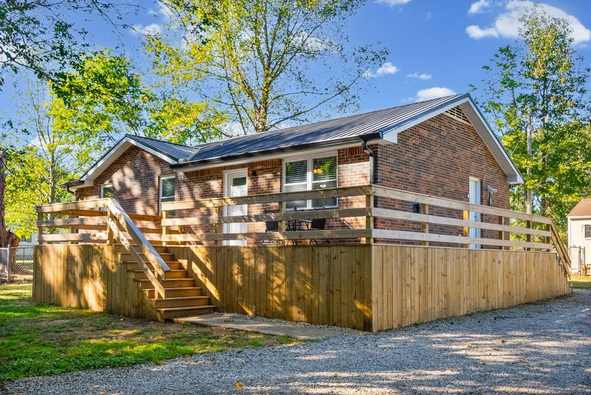 8102 Pleasant Hill Rd, Cross Plains, TN 37049 - #1