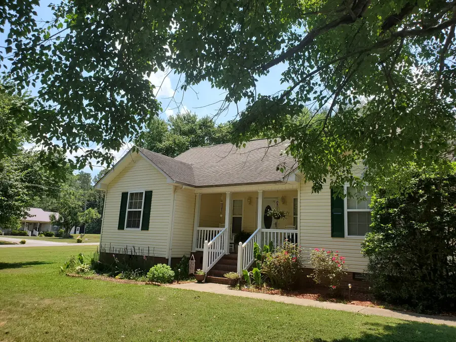 115 Deerfield Ln, Pulaski, TN 38478 - #2