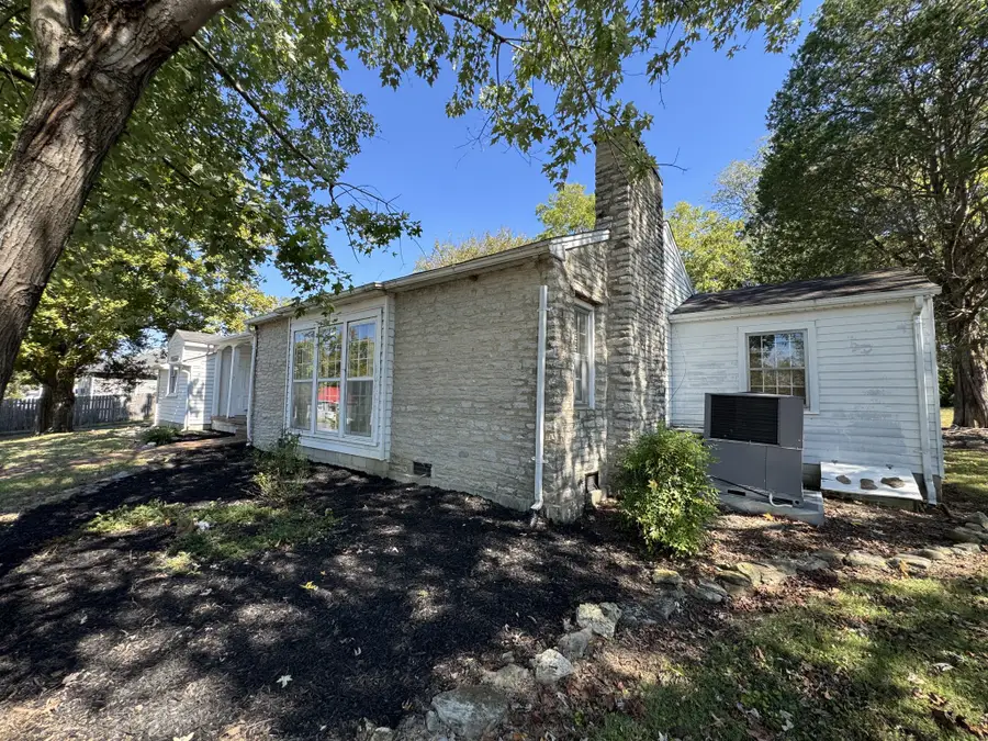 211 Elm St, Pulaski, TN 38478 - #3