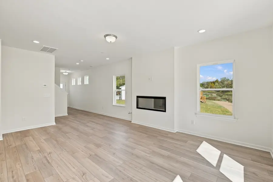 421 Kingsbury Drive, Gallatin, TN 37066 - #3