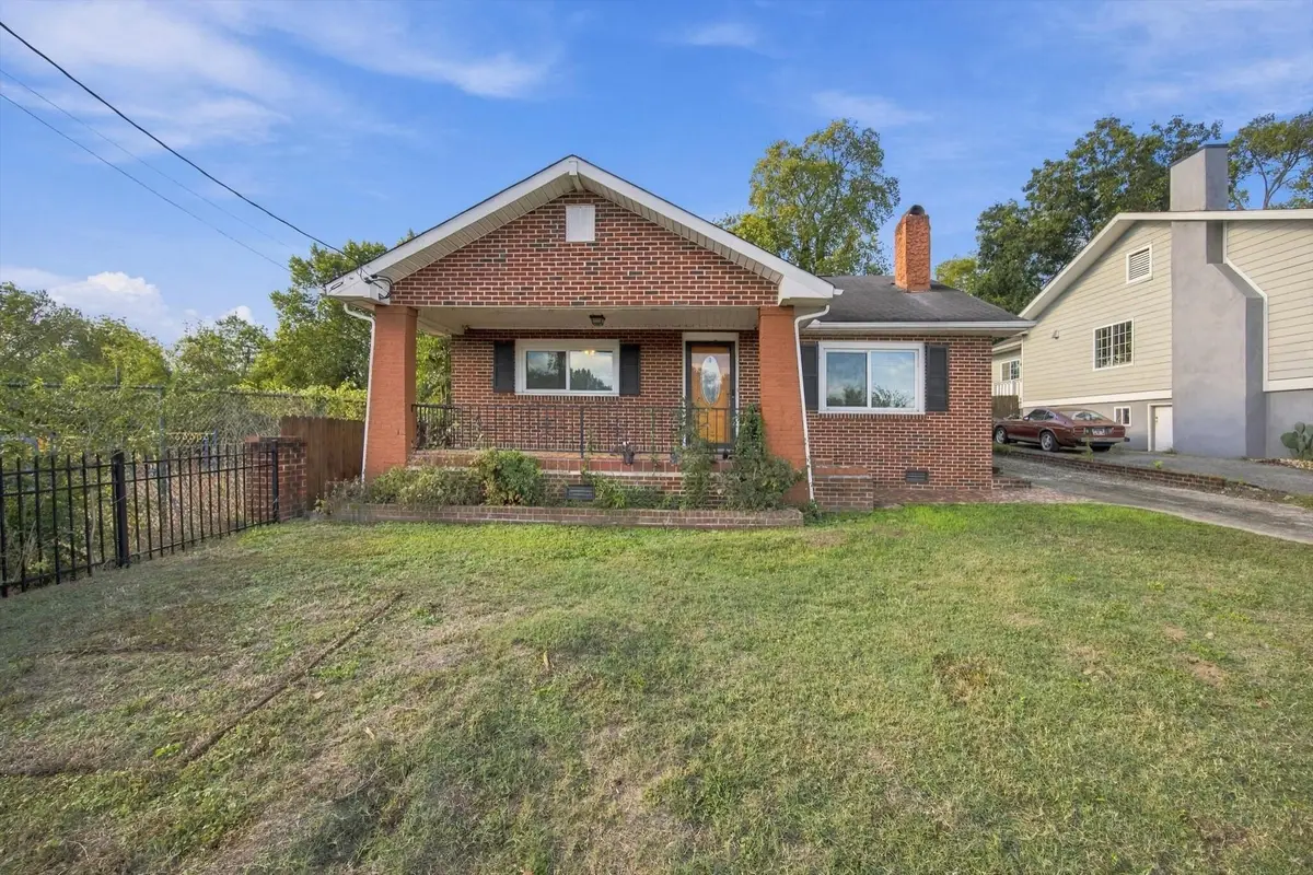1906 E 4th Street, Chattanooga, TN 37404 - #1