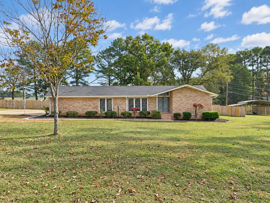 17 West Rd, Fayetteville, TN 37334 - #3
