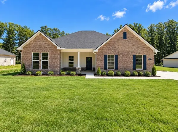 8732 Turnbull Dr, Pleasant View, TN 37146
