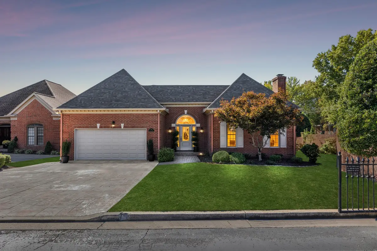 100 Carriage Way, Hendersonville, TN 37075 - #1