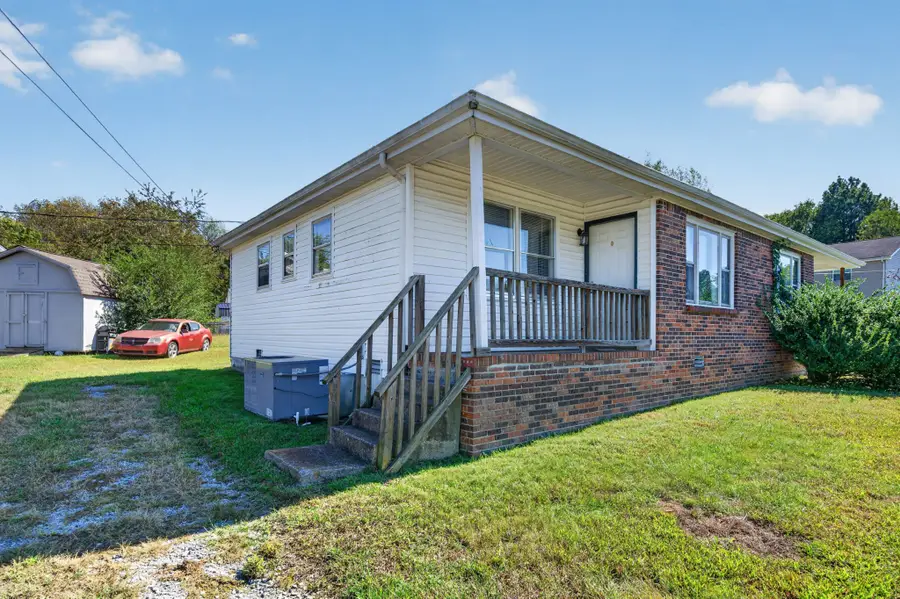 128 Batey Cir, Dickson, TN 37055 - #3