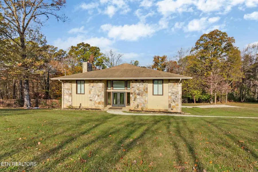 10105 Loma Drive, Knoxville, TN 37922 - #2