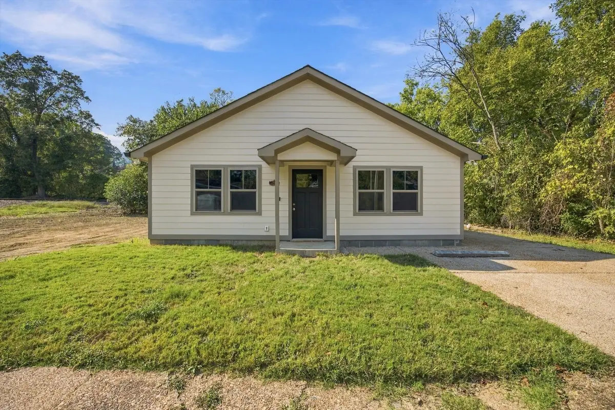 4021 Chandler Avenue, Chattanooga, TN 37410 - #1