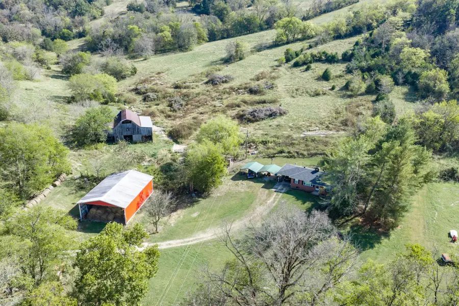 642 Club Springs Rd, Buffalo Valley, TN 38548 - #3