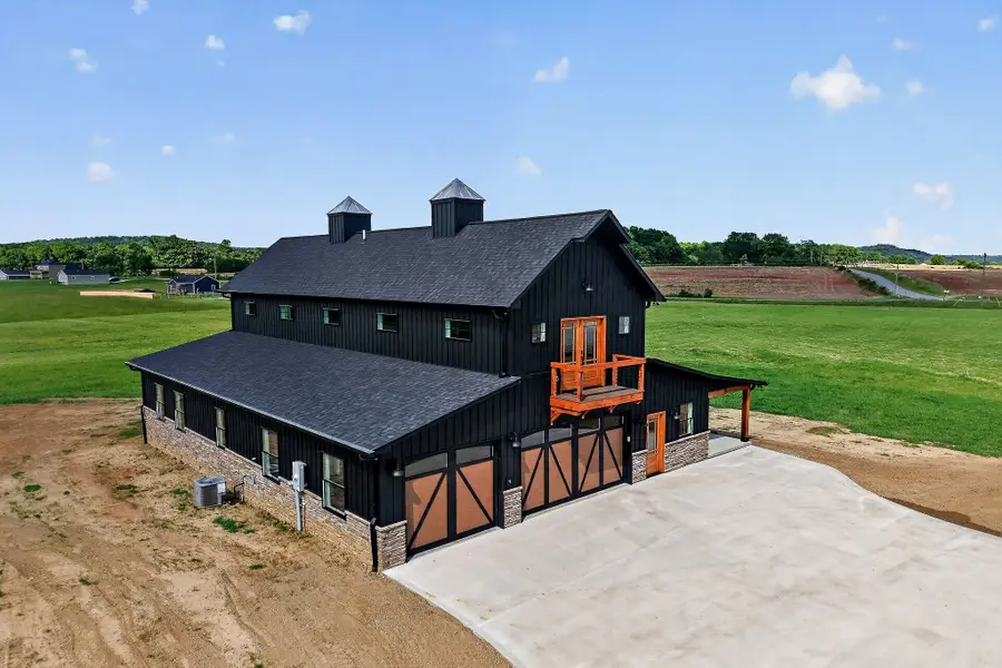 169 Cattlemans Dr, Sparta, TN 38583 - #2