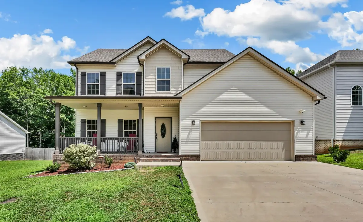 363 Barry Dr, Clarksville, TN 37040 - #1