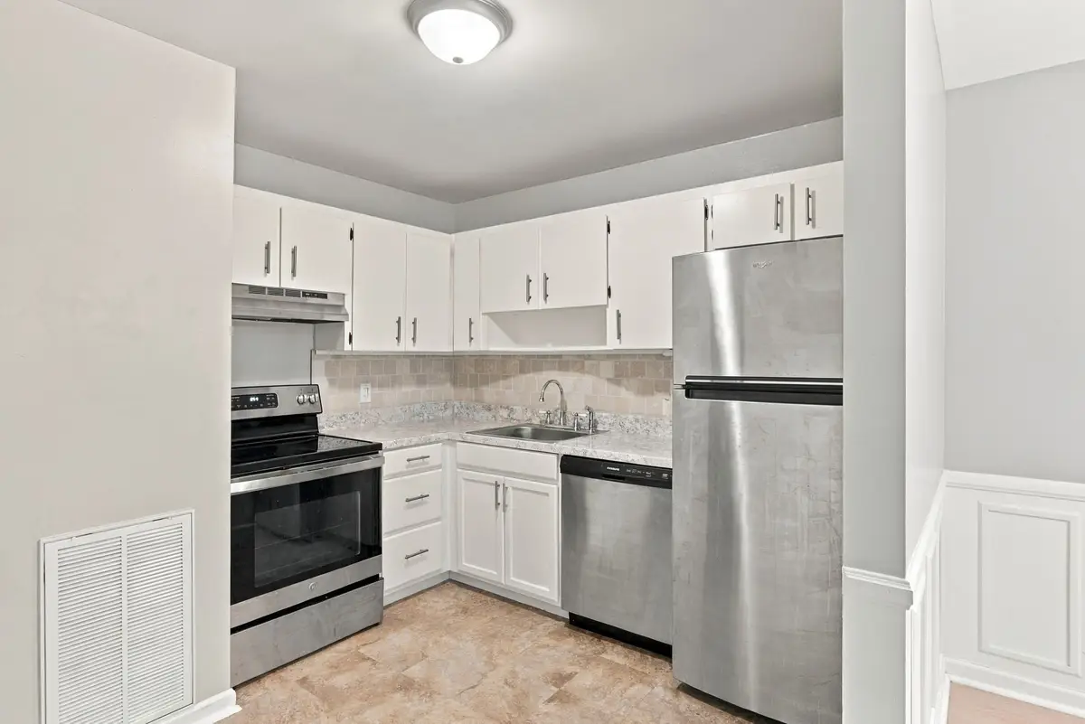 555 N Dupont Ave #C62, Madison, TN 37115 - #1