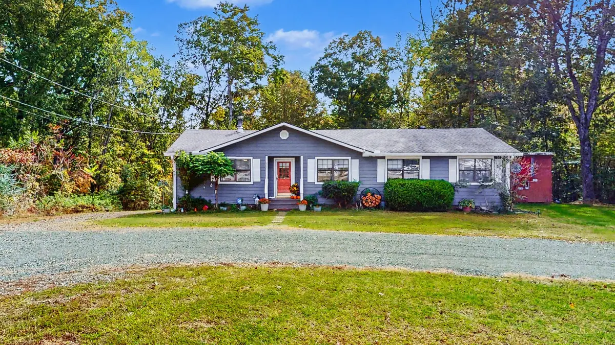 2322 Bearwallow Rd, Ashland City, TN 37015 - #1