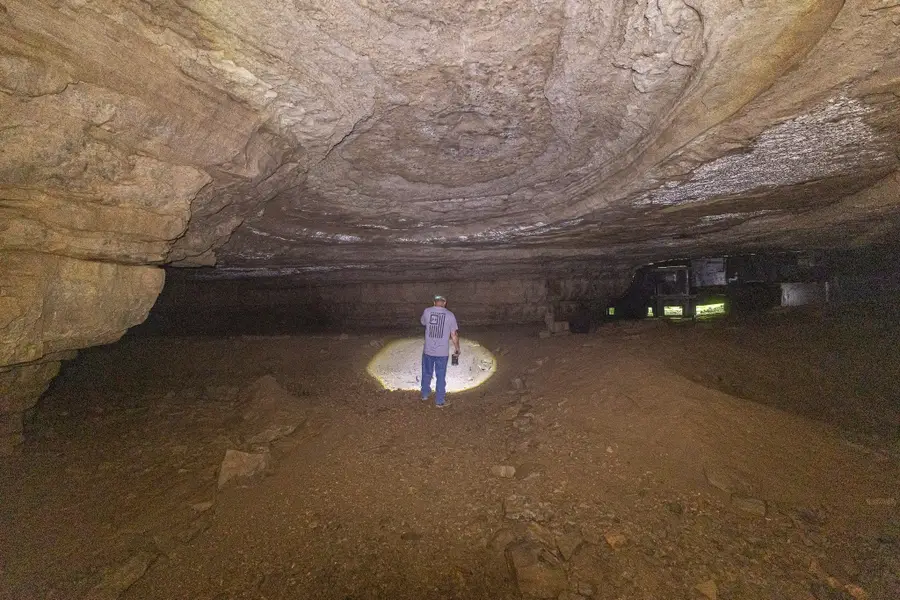 0 Cavern Bunker, Shelbyville, TN 37160 - #2