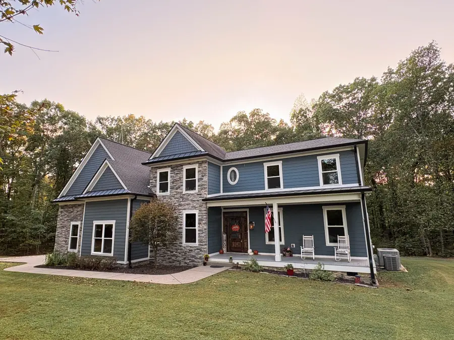 1590 Porter Rd, Burns, TN 37029 - #2