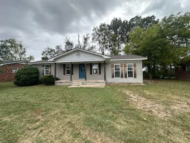 445 Walnut St, Savannah, TN 38372 - #1