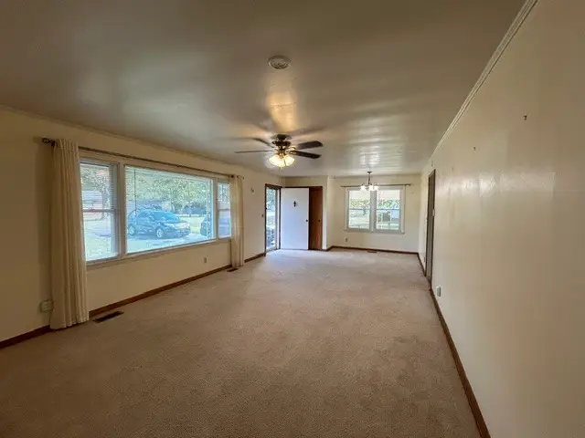 819 Murrey Dr, Pulaski, TN 38478 - #3
