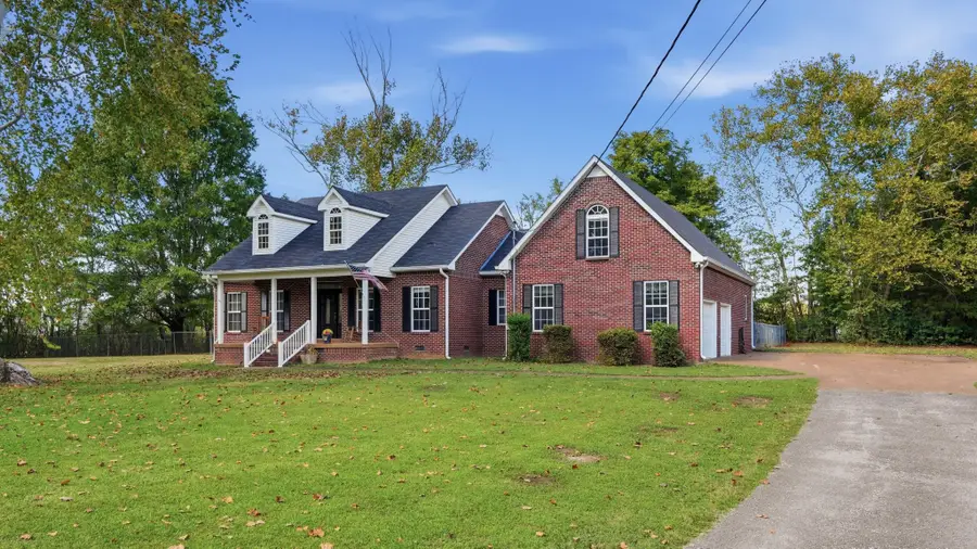3290 Anes Station Rd, Lewisburg, TN 37091 - #2