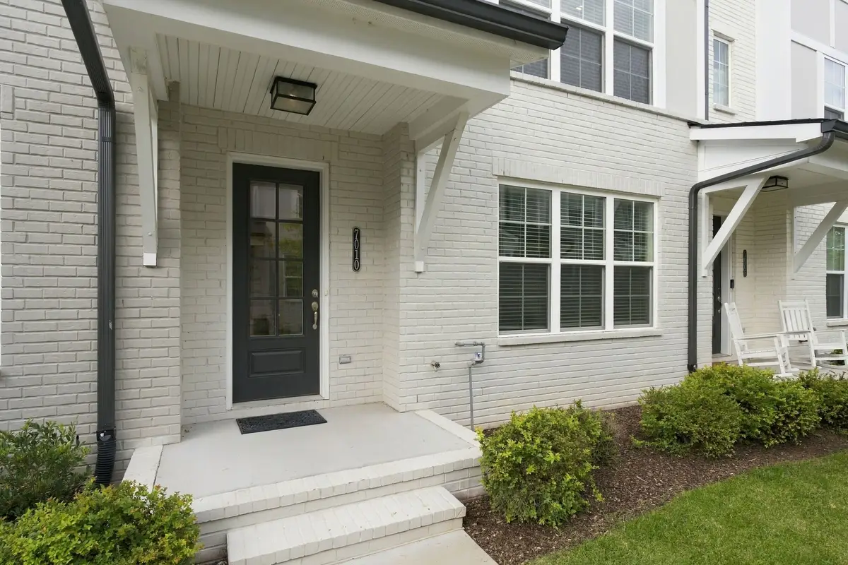 7010 Westside Cir, Nashville, TN 37205 - #1
