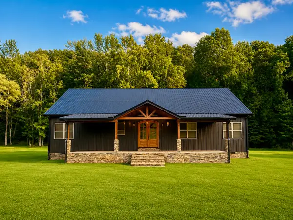 86 Coleman Rd, Linden, TN 37096