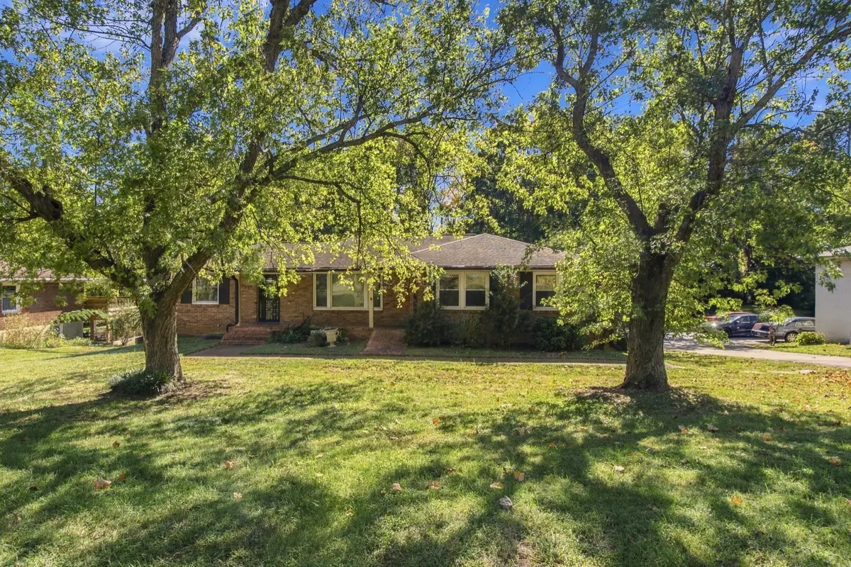 257 Blackman Rd, Nashville, TN 37211 - #1