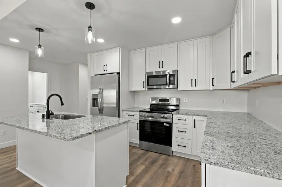 30 Warren St, Paris, TN 38242 - #2