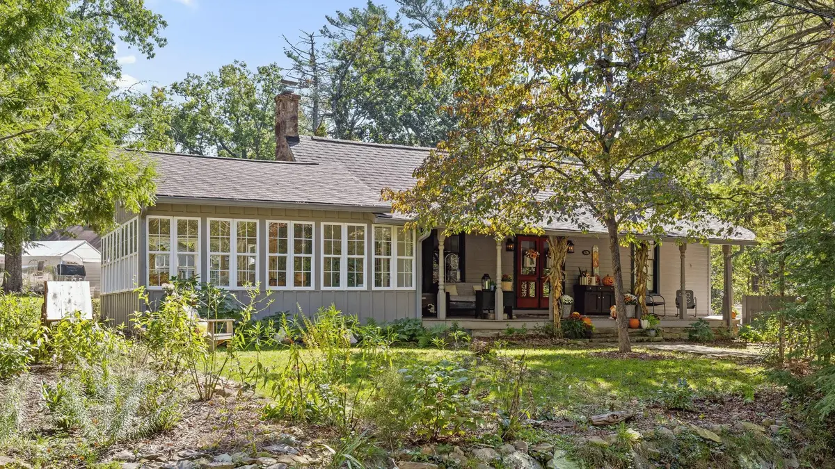426 Glenway Avenue, Signal Mountain, TN 37377 - #1