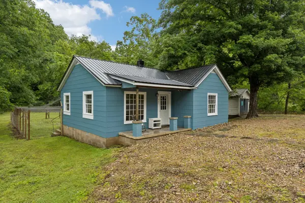 923 Highway 100 W, Centerville, TN 37033