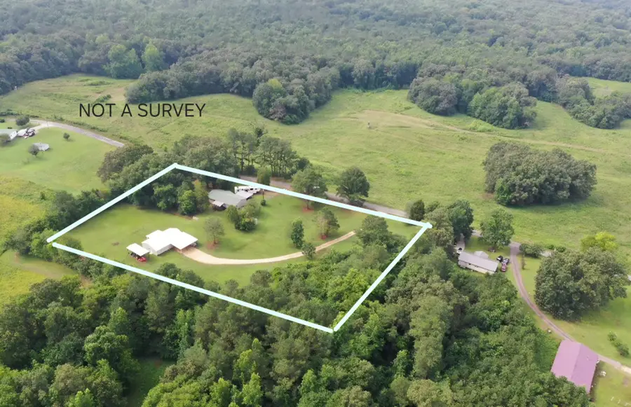 455 Rawls Rd, Paris, TN 38242 - #3