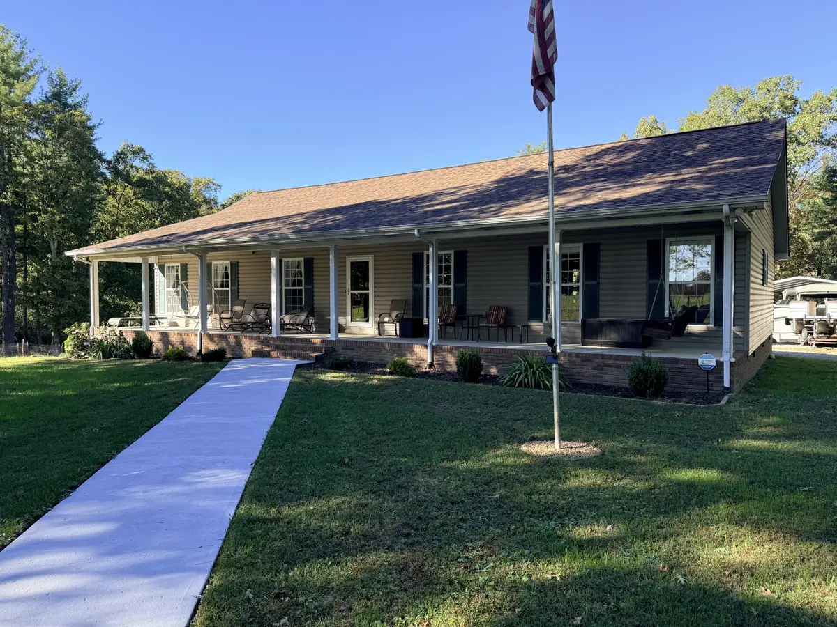 2329 Roslin Rd, Jamestown, TN 38556 - #1