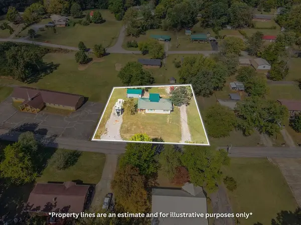 318 Susanne St, Lawrenceburg, TN 38464