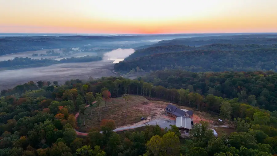 16000 Sunrise Watch Rd, Centerville, TN 37033 - #2