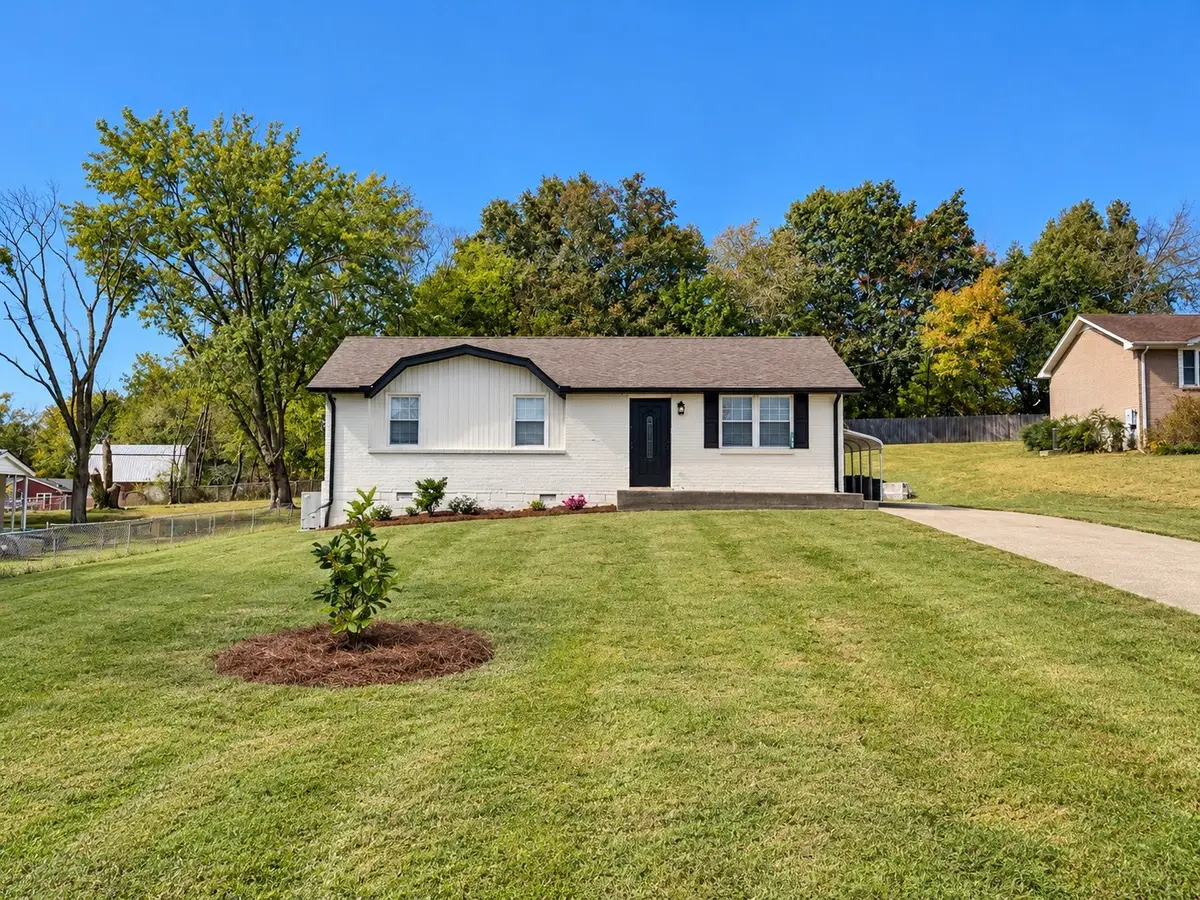 709 Calista Rd, White House, TN 37188 - #1